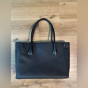Elegant Black Leather Tote Bag-fit MacBook Pro 16”